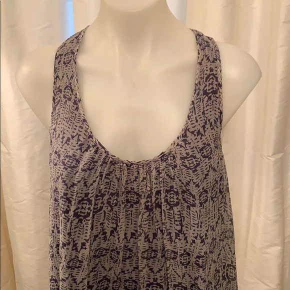 Super cute boho chic tank with ruffled racer back - Picture 3 of 8